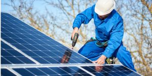 Installation Maintenance Panneaux Solaires Photovoltaïques à Franqueville